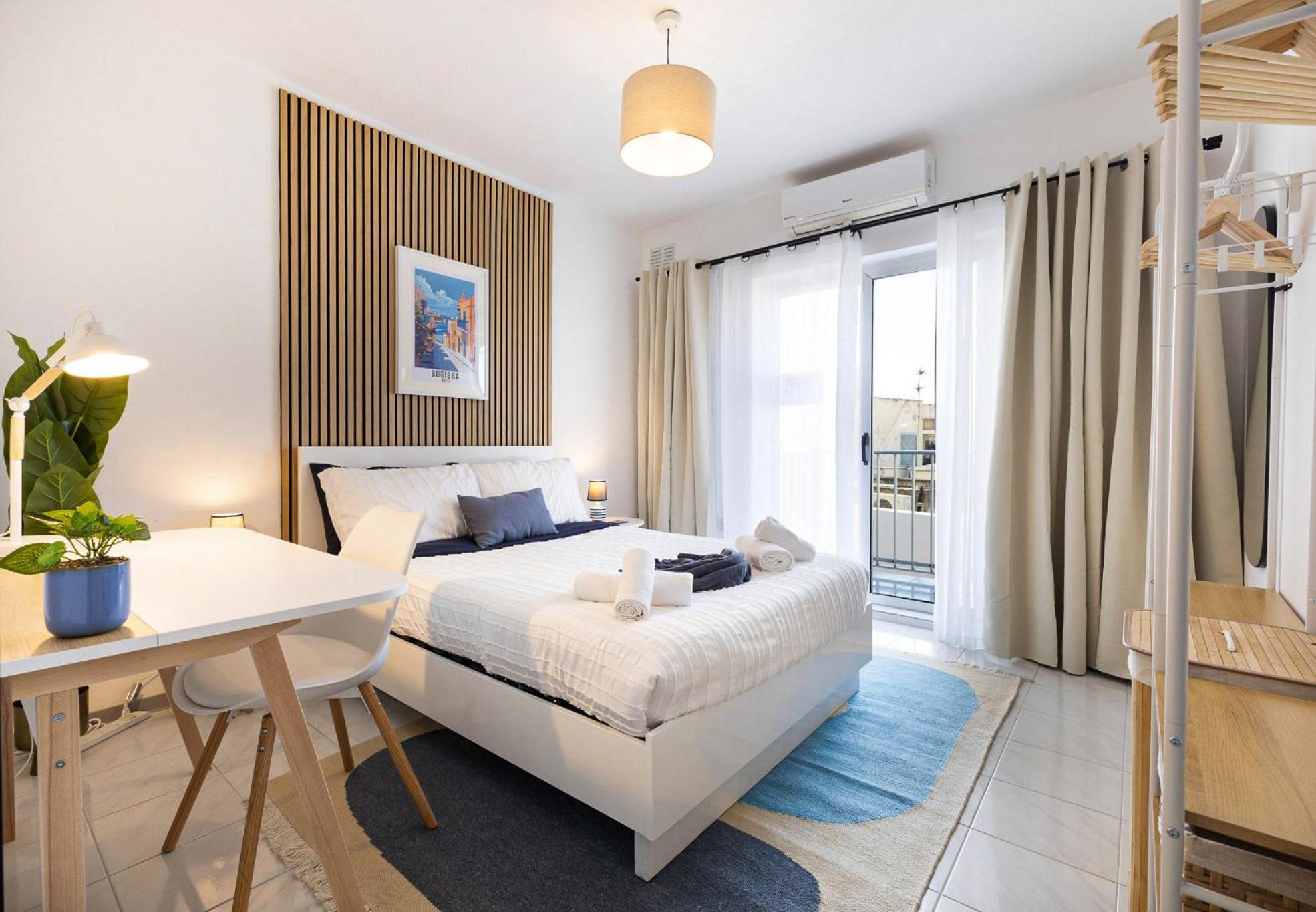 Spacious 2Br Penthouse With A Large Front-Terrace - Close To Bugibba Perched Beach St. Paul's Bay Exterior foto